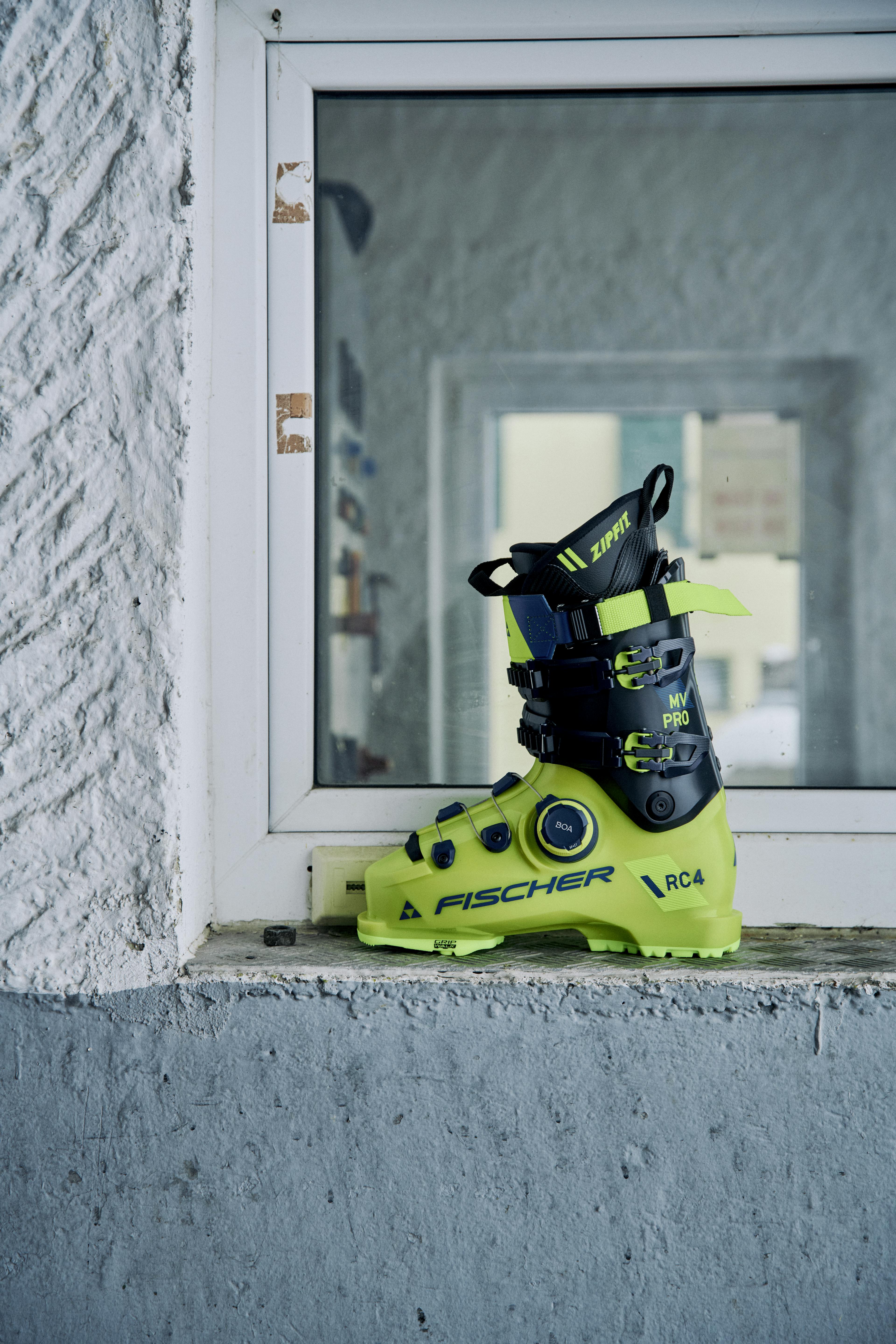 ZipFit and Fischer Sports Develop an Award Winning RC4 Pro Ski Boot